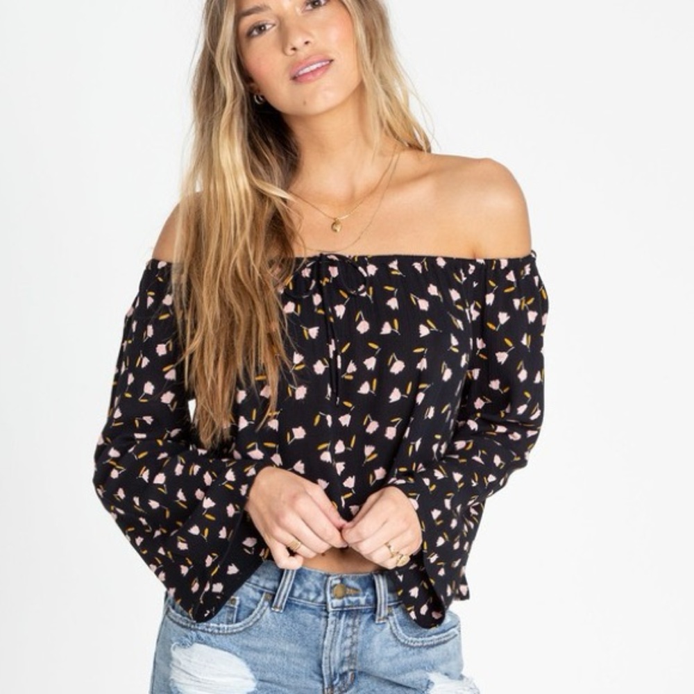 Billabong Light It Up Blouse Size Medium